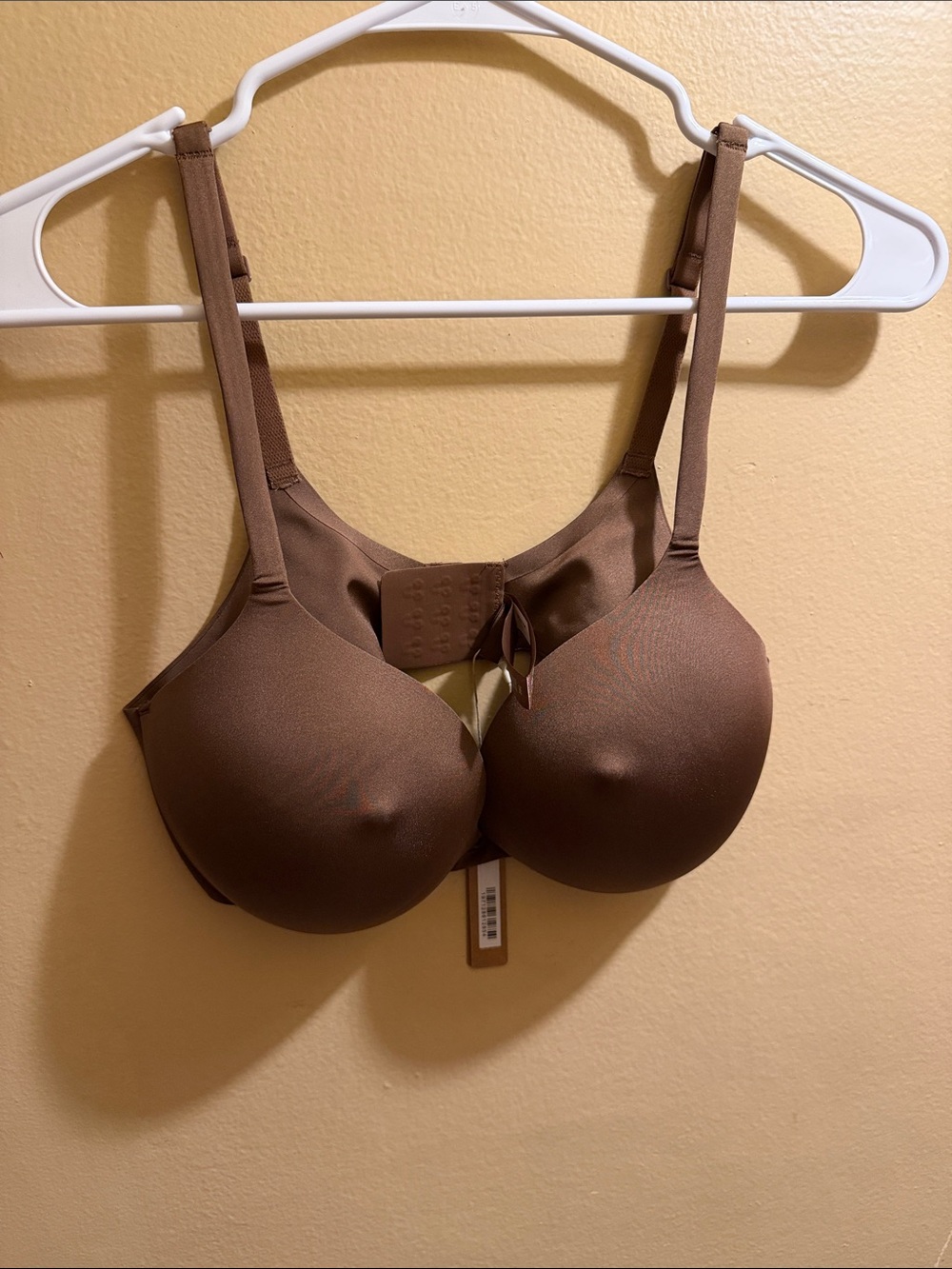 SKIMS Smooth Molded T-Shirt Bra - Brown